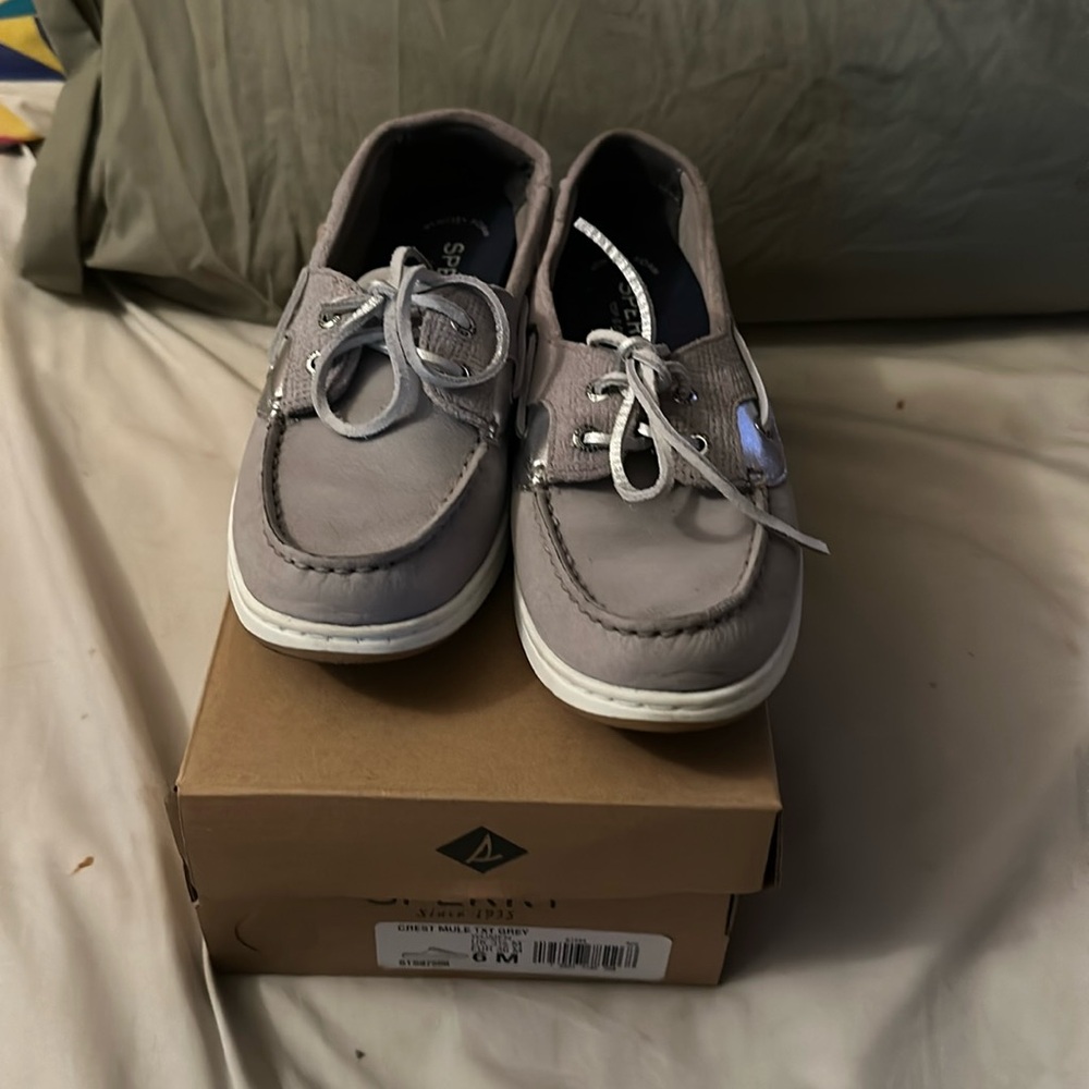 Classic Sperry boat shoes, worn once
